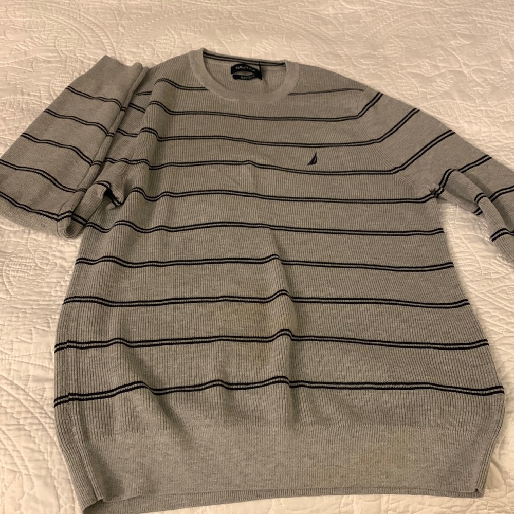 Crewneck gray and navy